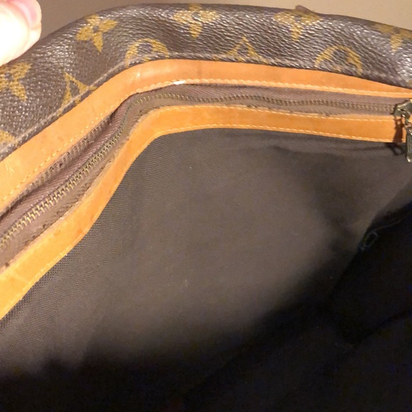 Vintage Louis Vuitton Monogram French country sac plat. A truly iconic bag - Picture 11 of 16